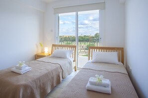 2 bedrooms, laptop workspace, free WiFi - You Will Love This Luxury Apartment Close to the Beach, Protaras Apartment 1410 (Paralimni)