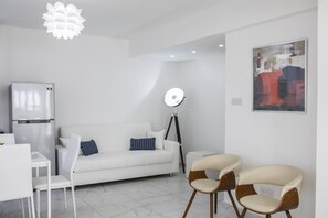 Living room - You Will Love This Luxury Apartment in Larnaca, Larnaca Apartment 1382 (Larnaca)