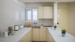 Microwave, oven, stovetop