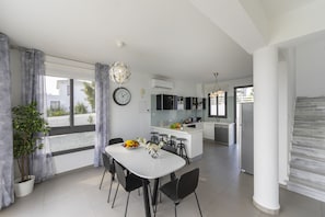 Villa (3 Bedrooms) | Property amenity
