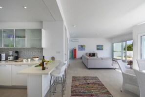 Villa (3 Bedrooms) | Property amenity