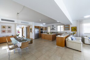 Villa (5 Bedrooms) | Property amenity - 5 Star Beachfront Villa, Protaras Villa 1536 (Paralimni)