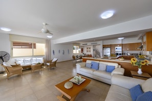 Villa (5 Bedrooms) | Property amenity - 5 Star Beachfront Villa, Protaras Villa 1536 (Paralimni)