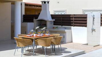 Villa (5 Bedrooms) | Property amenity