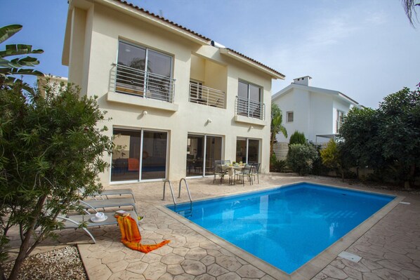 Villa (3 Bedrooms) | Voorkant van accommodatie