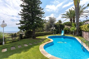 Pool - BELL RECO - Incredible garden with private pool, barbecue area, 25 minutes from Barcelona (Cabrils)
