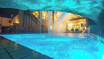 Piscina all'aperto, una piscina riscaldata