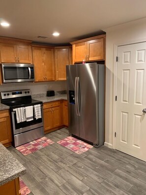 Unclassified image, 2 of 9, button - D-Beautiful Apartment/ Customed Luxury Design (Baton Rouge)