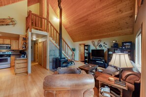 TV, DVD player, books