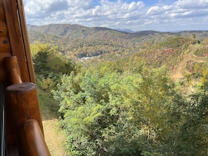 Interior - Condo near Dollywood with indoor water park on the property. No sales pitch. (Gatlinburg)