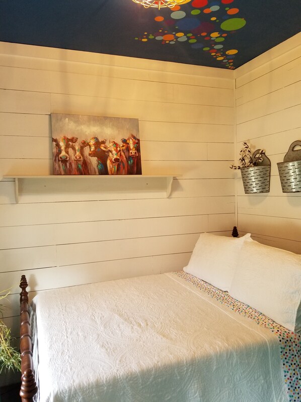 2 habitaciones, tabla de planchar con plancha y wifi gratis 