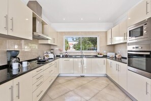 Private kitchen - Norvilla B (Guia)