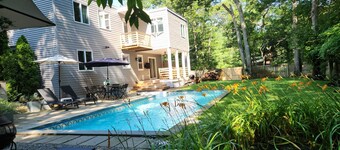 Hamptons Summer House 
With salted water Pool
Near the Beach. 