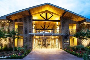 Exterior - Limited Holiday Deals | Galleria  | Extra Perks (Houston)