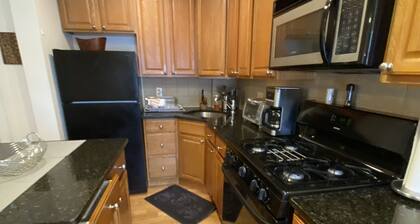 Charming 2nd Floor Haven