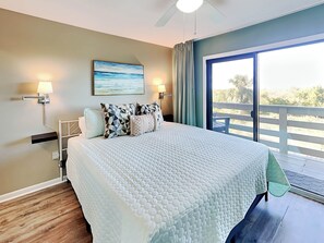 2 chambres, fer et planche à repasser, accès Internet, draps fournis