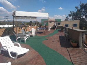 Outdoor dining - La Casa Del Volcan (Tlalnepantla de Baz)