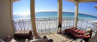 NEW Luxury Home, Indoor/Outdoor Beach Living!!!