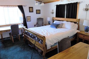 4 habitaciones, escritorio, tabla de planchar con plancha y wifi gratis