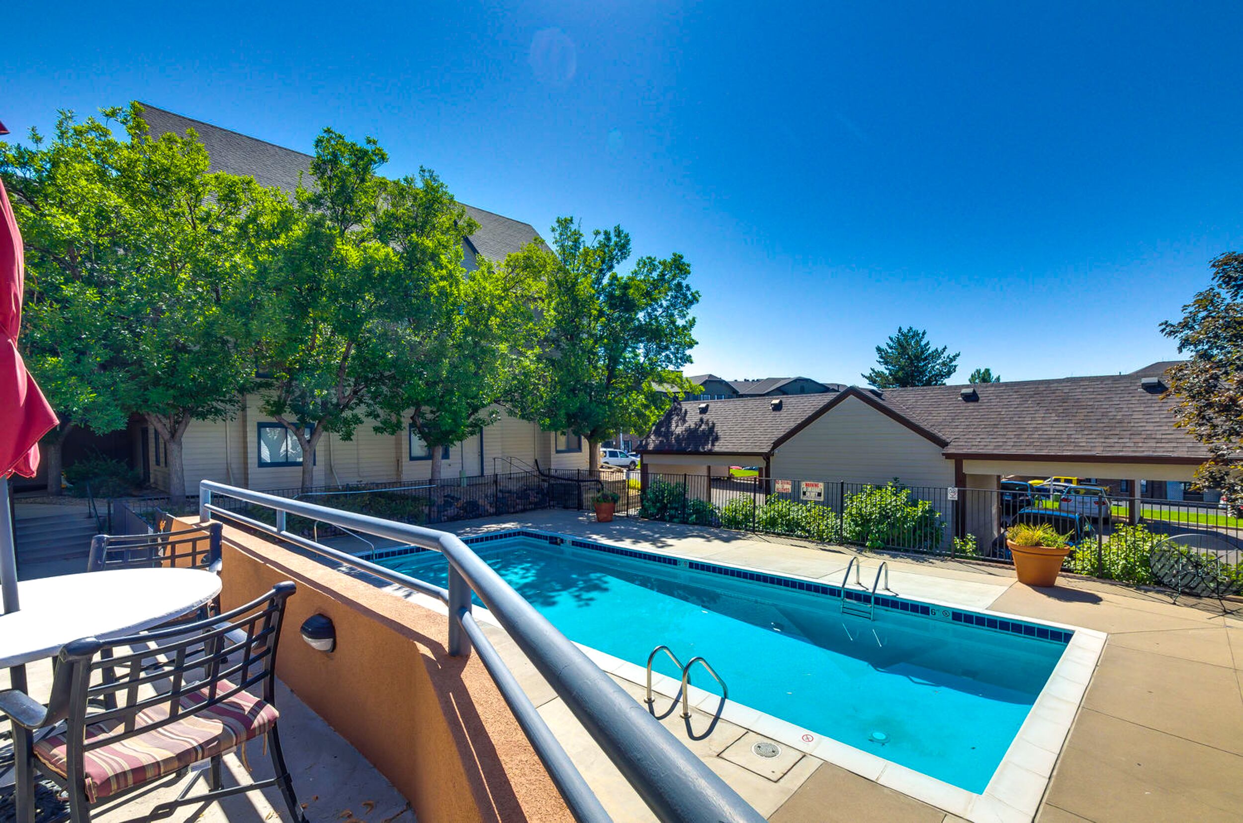 Contemporary Colorado Condo w/ Shared Pool & Gym