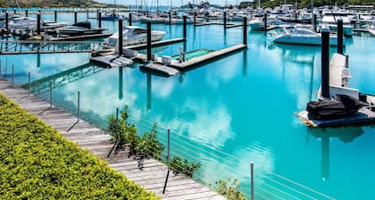 Pavillions 2 Luxury 4 Bedroom 3 Bathroom With In-ground Pool And Golf Buggy