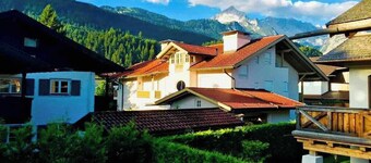 Alpine Escape Holiday Home with Mountain View 