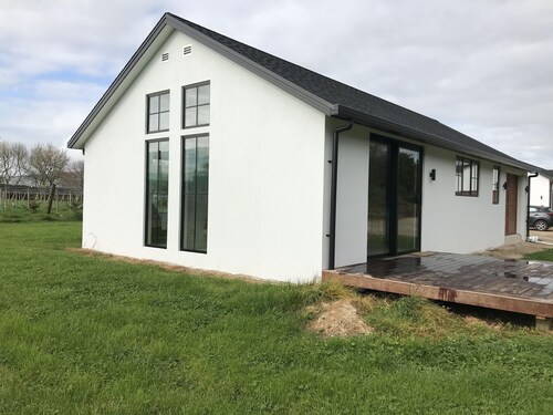 Brand New Cottage Close to Lake Karapiro
