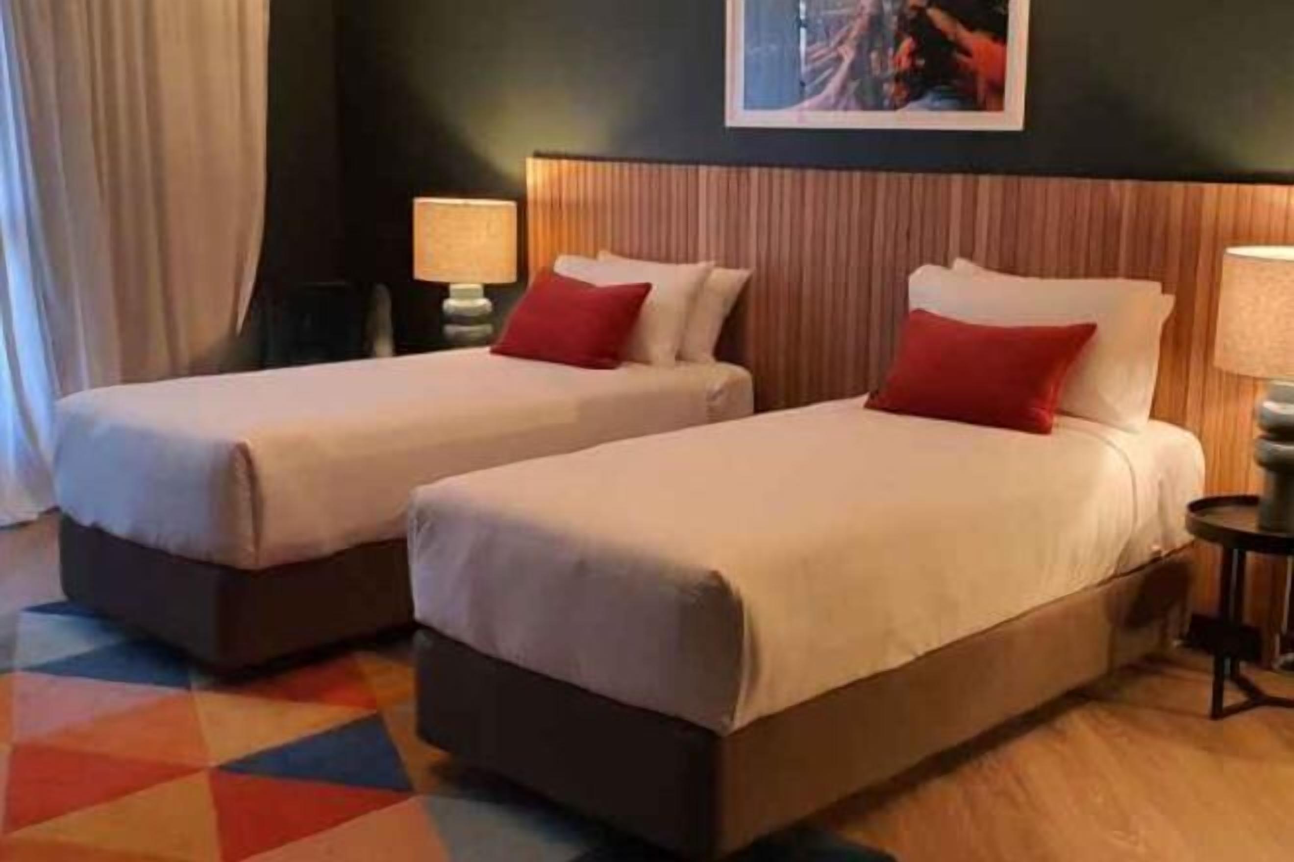 Egyptian cotton sheets, premium bedding, pillow-top beds