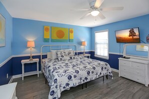 3 عدّة غرف نوم ومكواة/لوح كي وواي فاي مجانًا وملاءات أسرّة