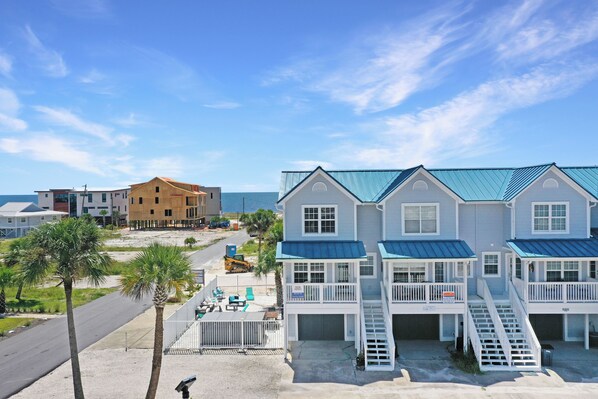 Exterior - Swim Spa, Private Patio ~ Good Day Sunshine (Mexico Beach)