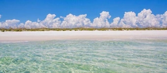 Golf Cart Included! Walk or Bike to Beach & Pool! ~ Crew Rest at 30A Townhomes o