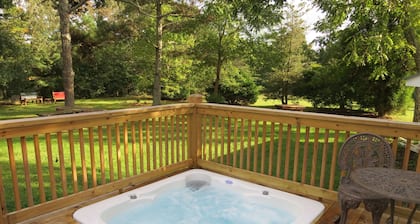 Mentone Dreams Suite at The Hatter Cafe' and Country Inn
Breakfast included