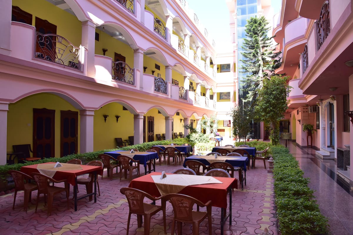 Deluxe Single Room | Courtyard view
