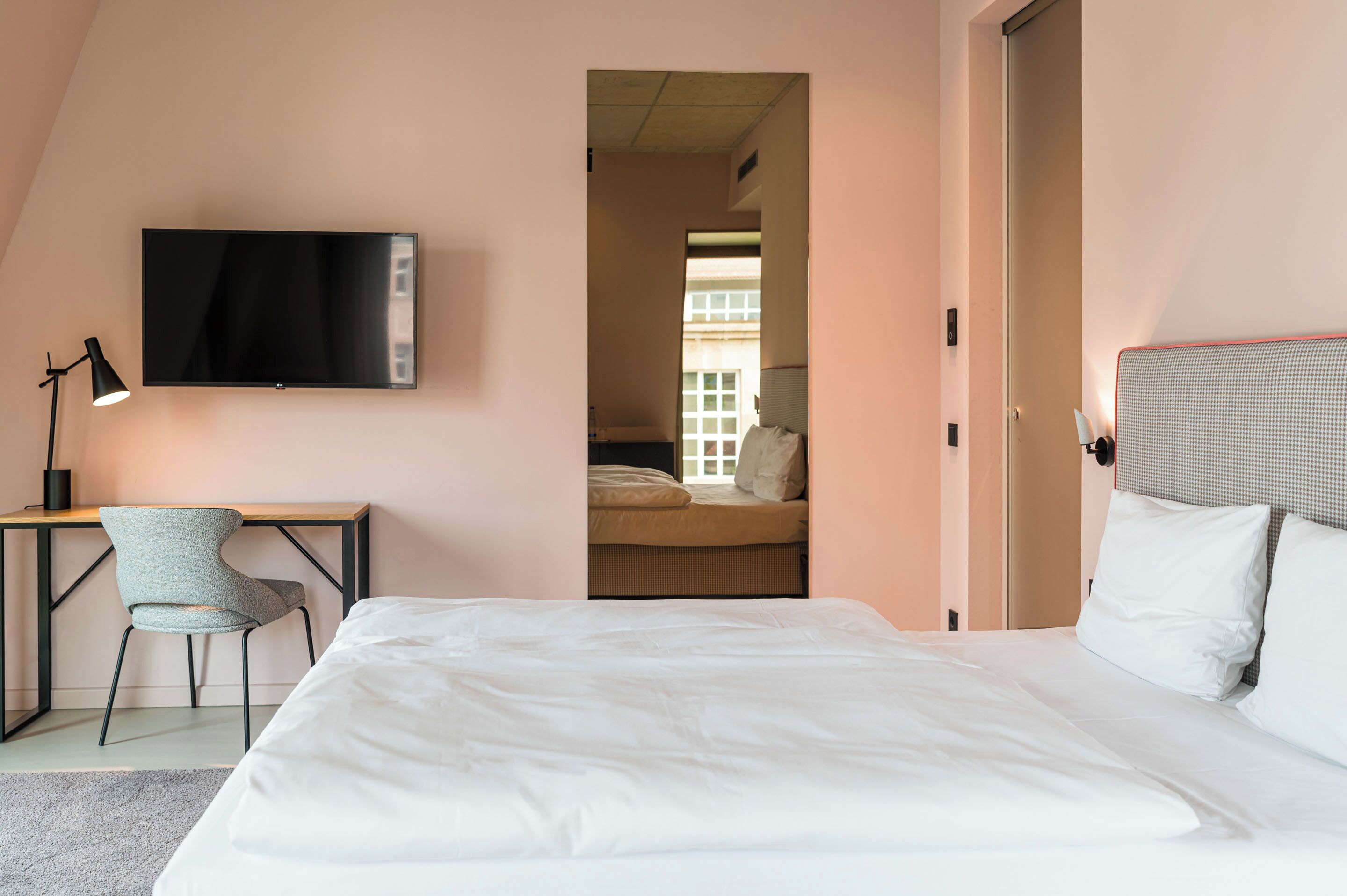 Queen Room | 高級寝具、客室ごとに異なる装飾、客室ごとに異なるインテリア、遮光カーテン