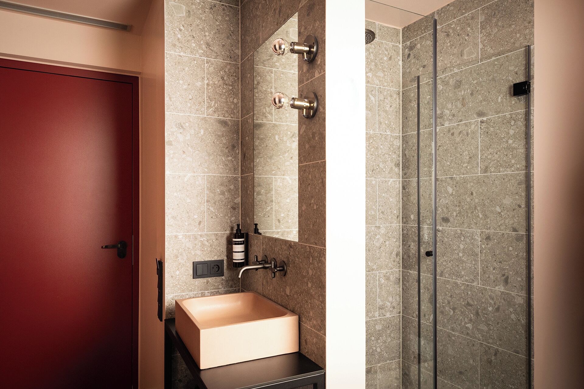 Foto - MIANO Hotel & Bar