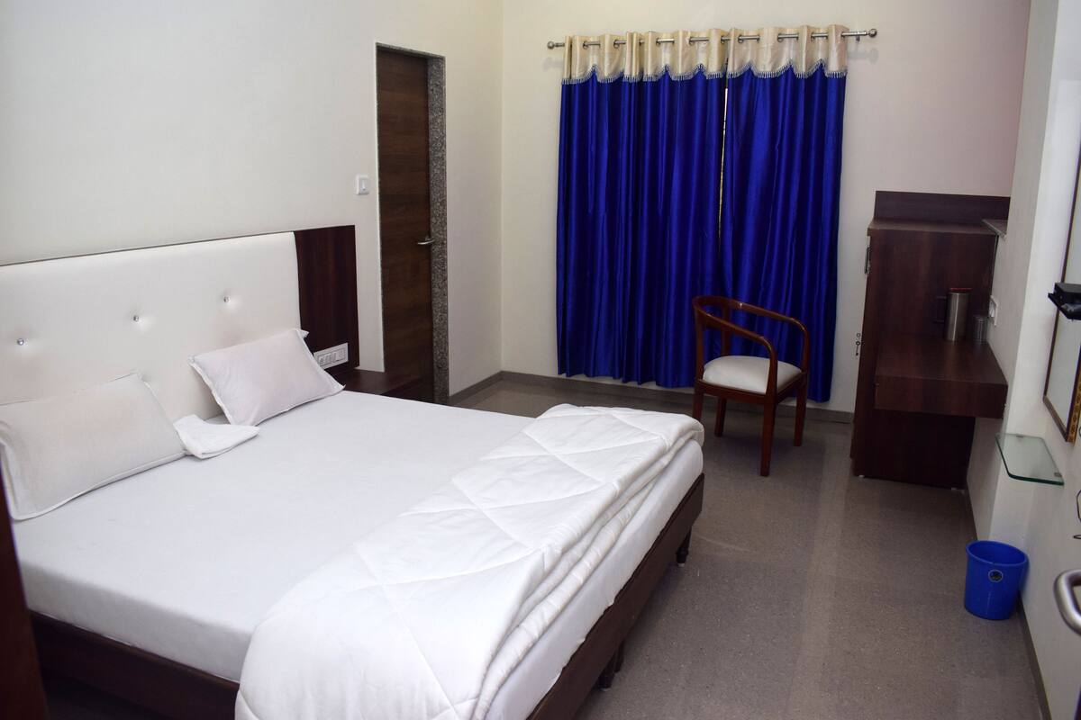 Deluxe kamer | Geluiddichte muren, gratis wifi, beddengoed