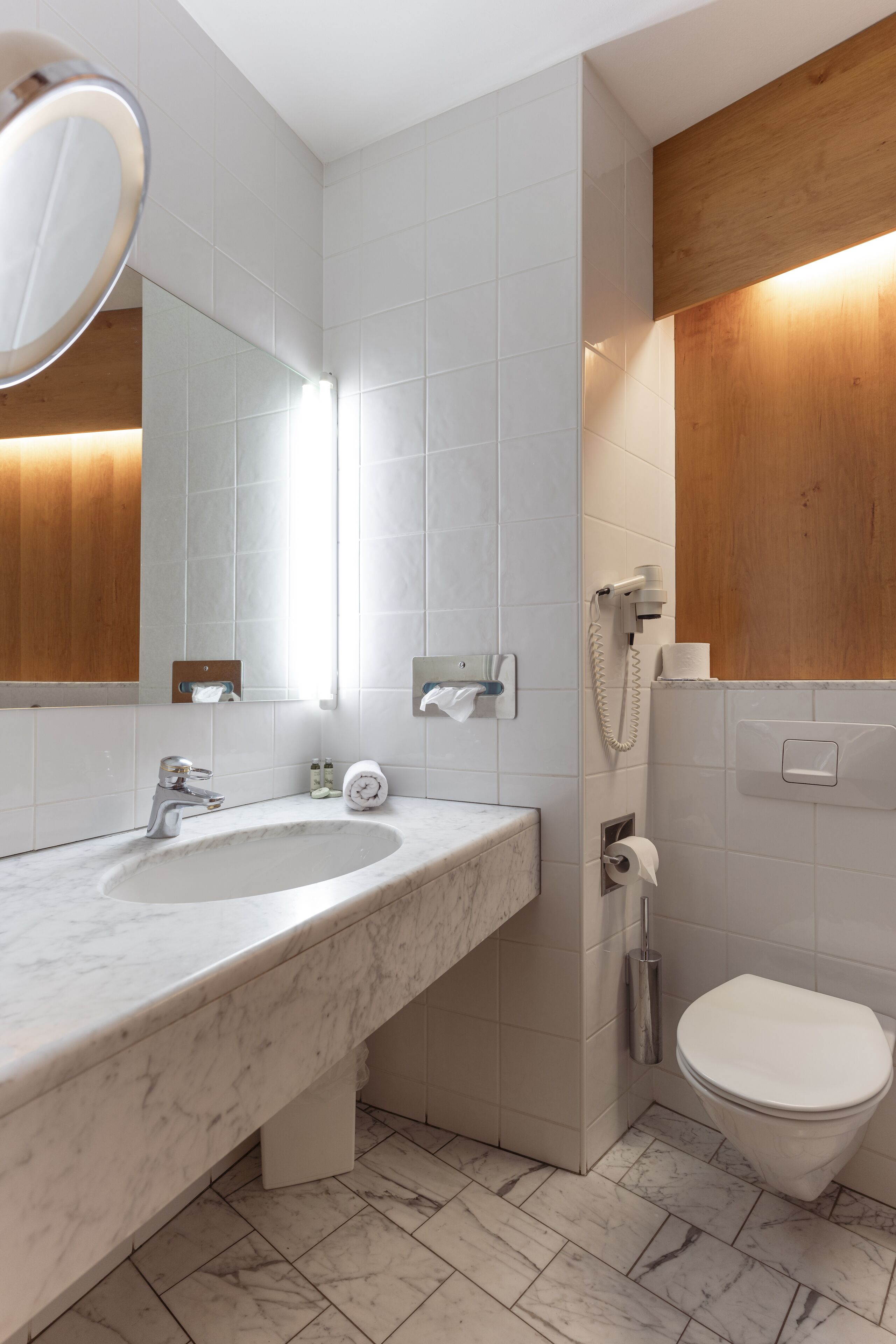 comfort double room | bathroom | hair dryer, bidet, heated floors, towels