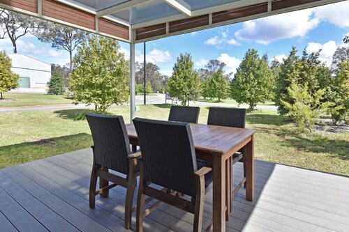 Ironbark Hill Villa 5 - Vermentino