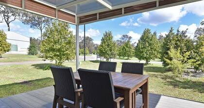 Ironbark Hill Villa 5 - Vermentino