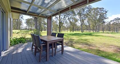 Ironbark Hill Villa 6