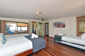 5 bedrooms, iron/ironing board, WiFi, bed sheets