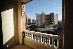 Comfort kamer, 1 twee- of 2 eenpersoonsbedden | Terras