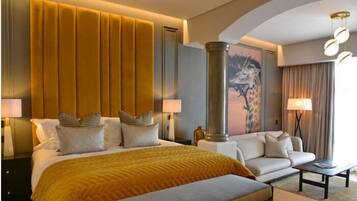 Suite ejecutiva, vistas a la ciudad | 1 dormitorio, ropa de cama de alta calidad, edredones de plumas