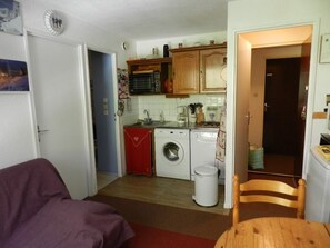 Uklassifisert bilde, 2 av 8, knapp