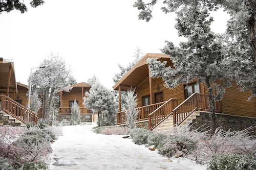 Bağbaşı Yaylası Bungalov Evleri