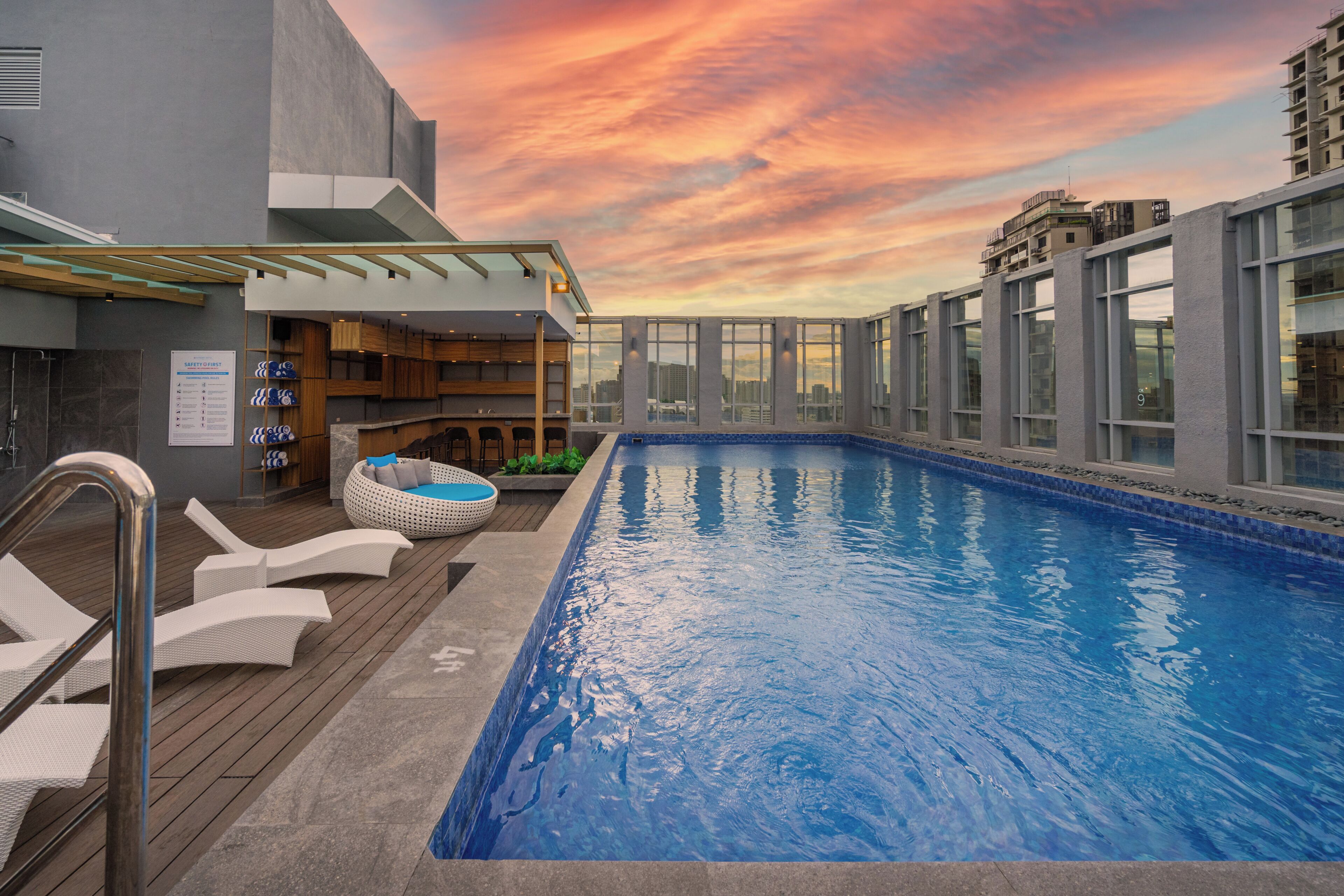 Piscina