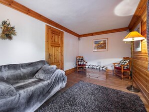 Televisie en een open haard