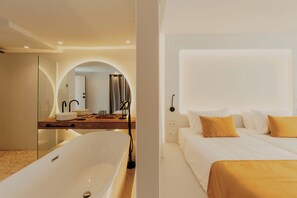 Free toiletries, hair dryer, towels, soap - Nativo Hotel Ibiza (Santa Eulalia del Rio)