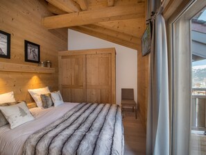 4 habitaciones, wifi gratis y ropa de cama 