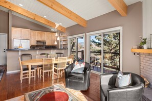 TV, fireplace, DVD player, stereo - Access to Snowmass Mtn Via Trail! Balcony W/ Stunning Views, Pool/Hot Tub, Loft, Wood FP & Parking (Snowmass Village)